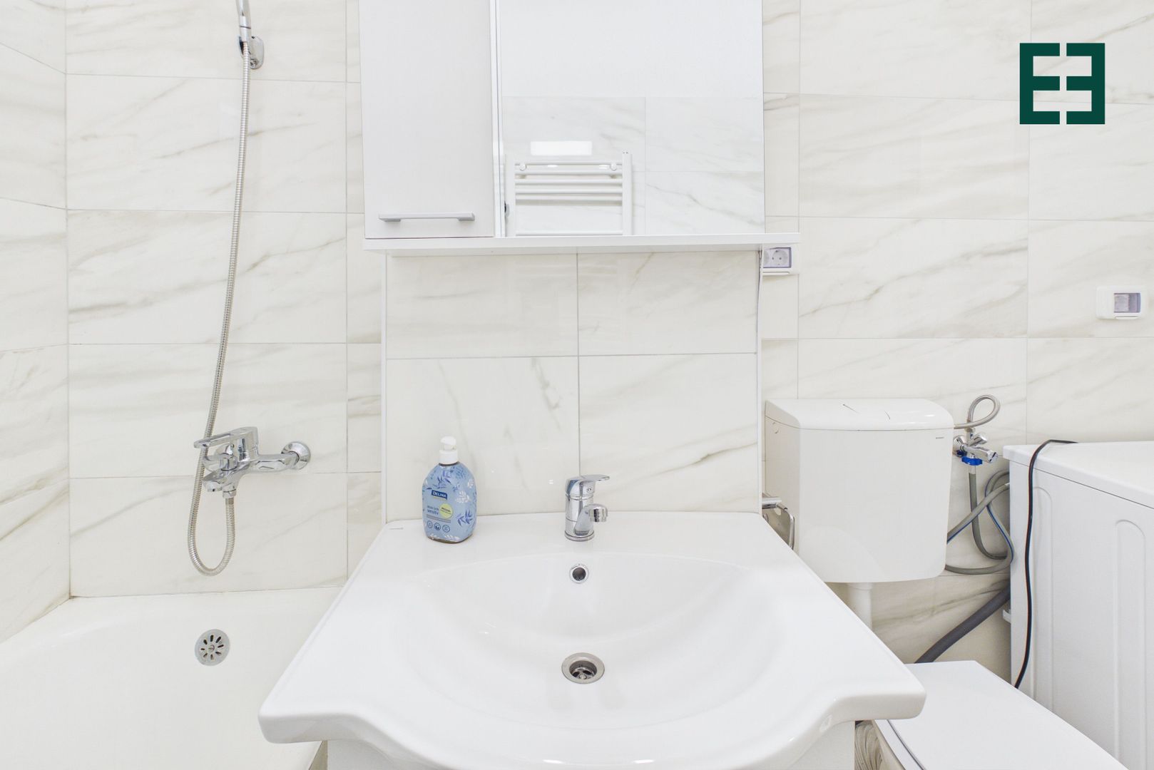 De închiriat - Apartament cu 2 camere -  Zonă Ultracentrală - Arad - Poză 15