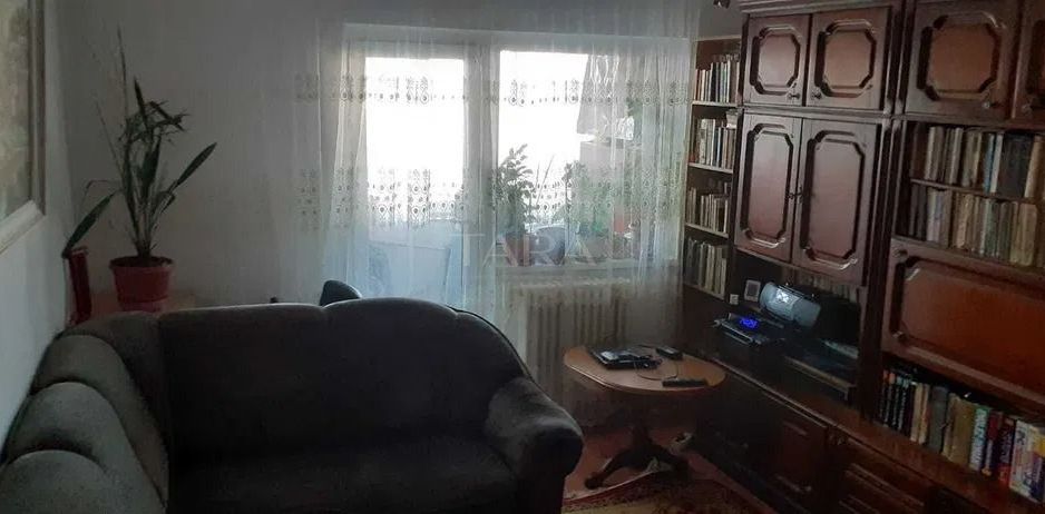 Apartament cu 2 camere de vânzare în zona Manastur. - Poză 1