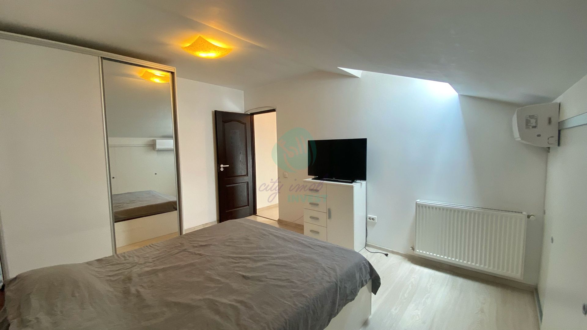Duplex cu CENTRALA PROPRIE in zona Mall Vitan - Poză 8