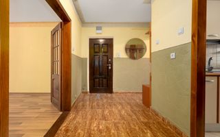 Apartament cu 3 camere, două băi, 77 mp - Poză 6