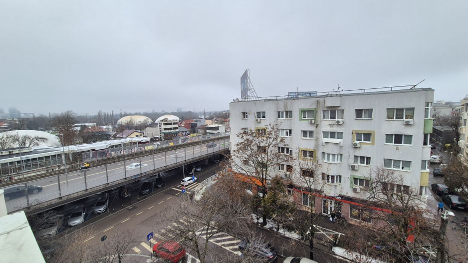 Apartament cu 3 camere 72 mp - bloc 1986 - Aviatiei - Poză 10