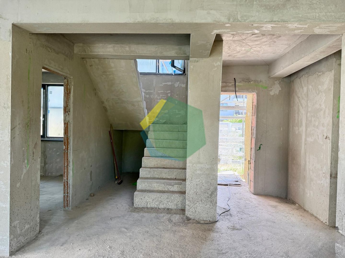 Vila individuala | 317mp construiti | Comision 0 - Poză 9