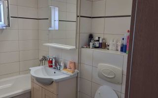 BRASADAS vinde ap cam etaj 2/4 in Micro 16. - Poză 6