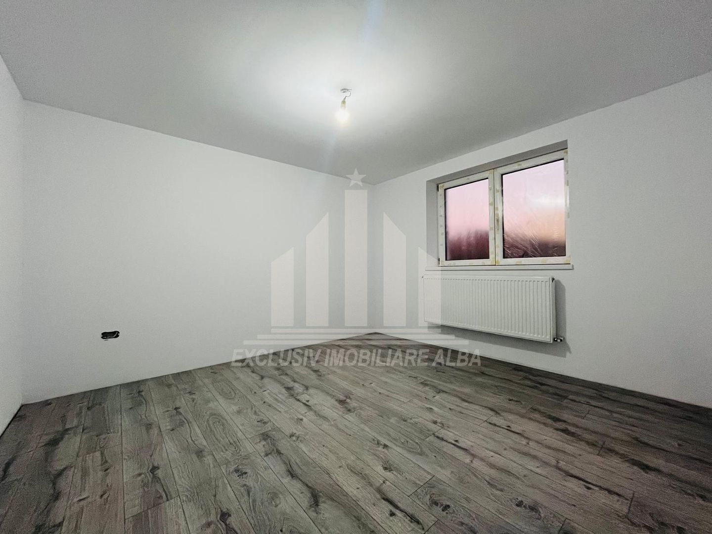 Casa individuala de vanzare, Partos - Poză 2