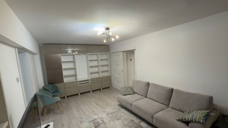 Închiriez apartament 2 camere modern, Piața Alba Iulia - Poză 2