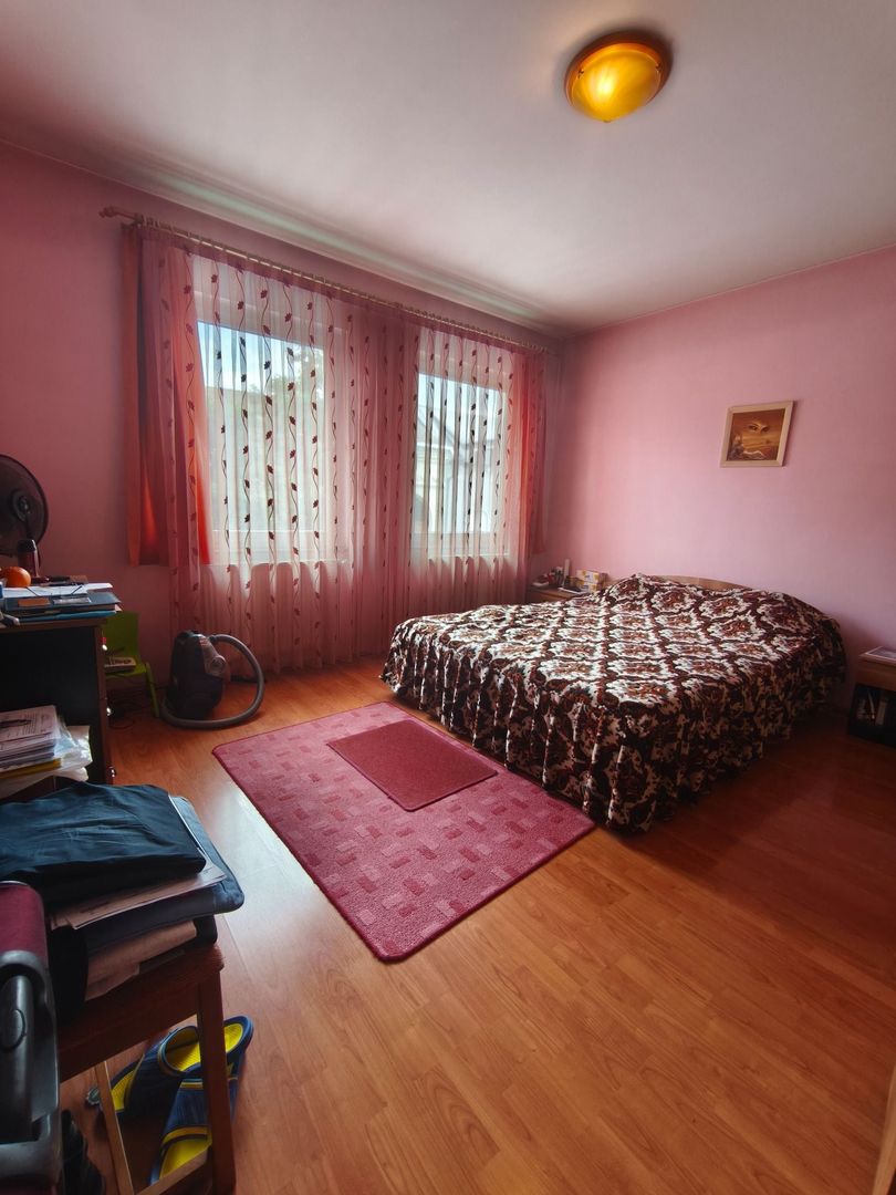 Casa 3 camere, 97 mp(etaj 1) + 2 spatii anexe in aceeasi curte - Poză 4