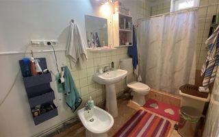 Casa Individuala Renovata cu 1600mp Teren - Poză 11