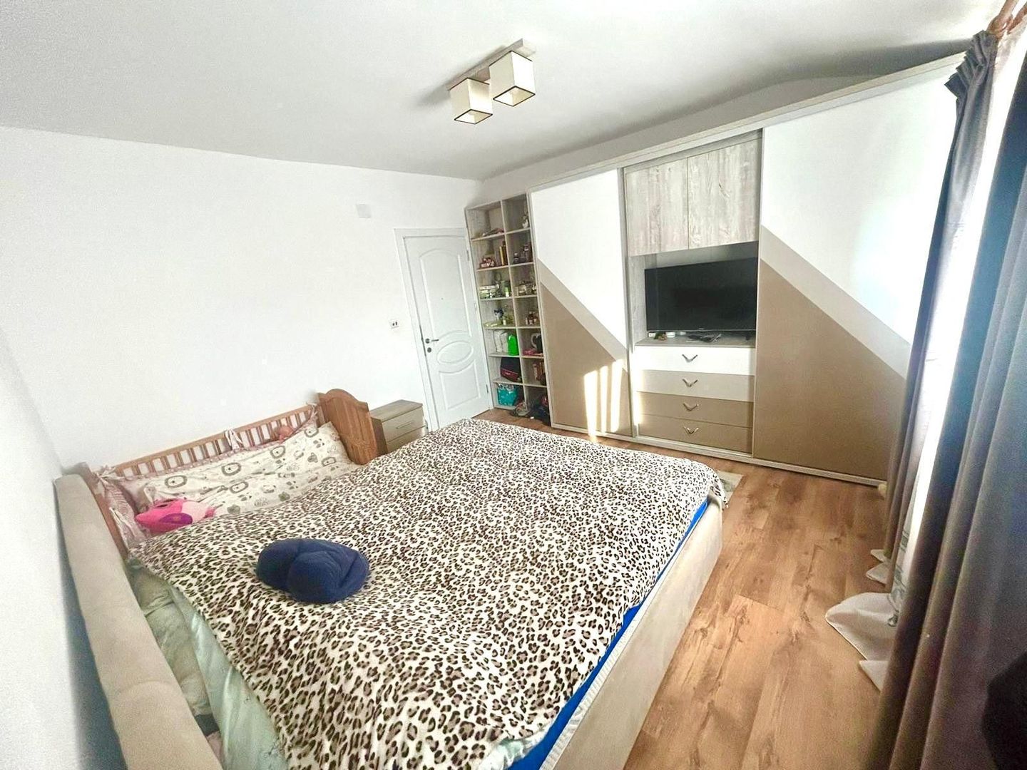 Duplex complet mobilat -  4 camere - pozitie excelenta - Sacalaz - Poză 7