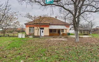 CONAC IMPRESIONANT ÎN GHIOROC - Poză 59