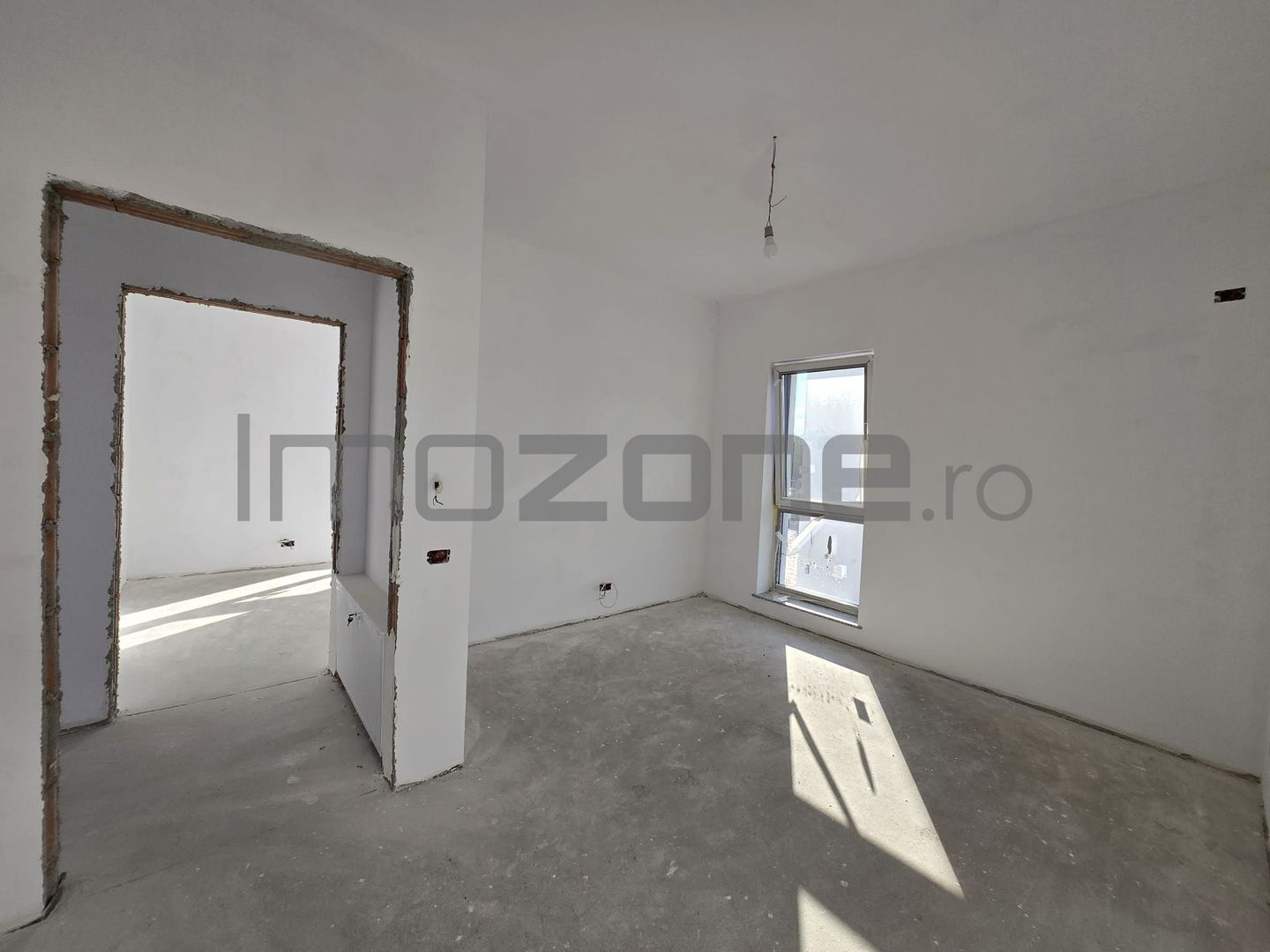 VILA OTOPENI - ZONA FERME| 4 CAMERE | 2 PARCARI | FINISATA LA ALB | COMISION 0%| - Poză 2