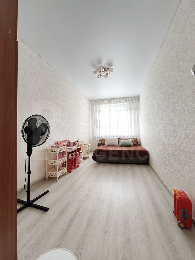 Vînzare apartament, 3 camere , str.  Ivan Kolesov, Bălți - Poză 2