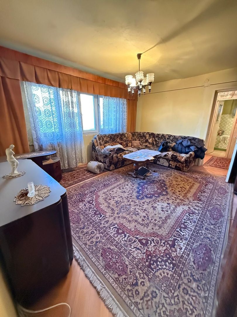 Complex Studentesc | 3 Camere | 2 Bai | Etaj Intermediar - Poză 6