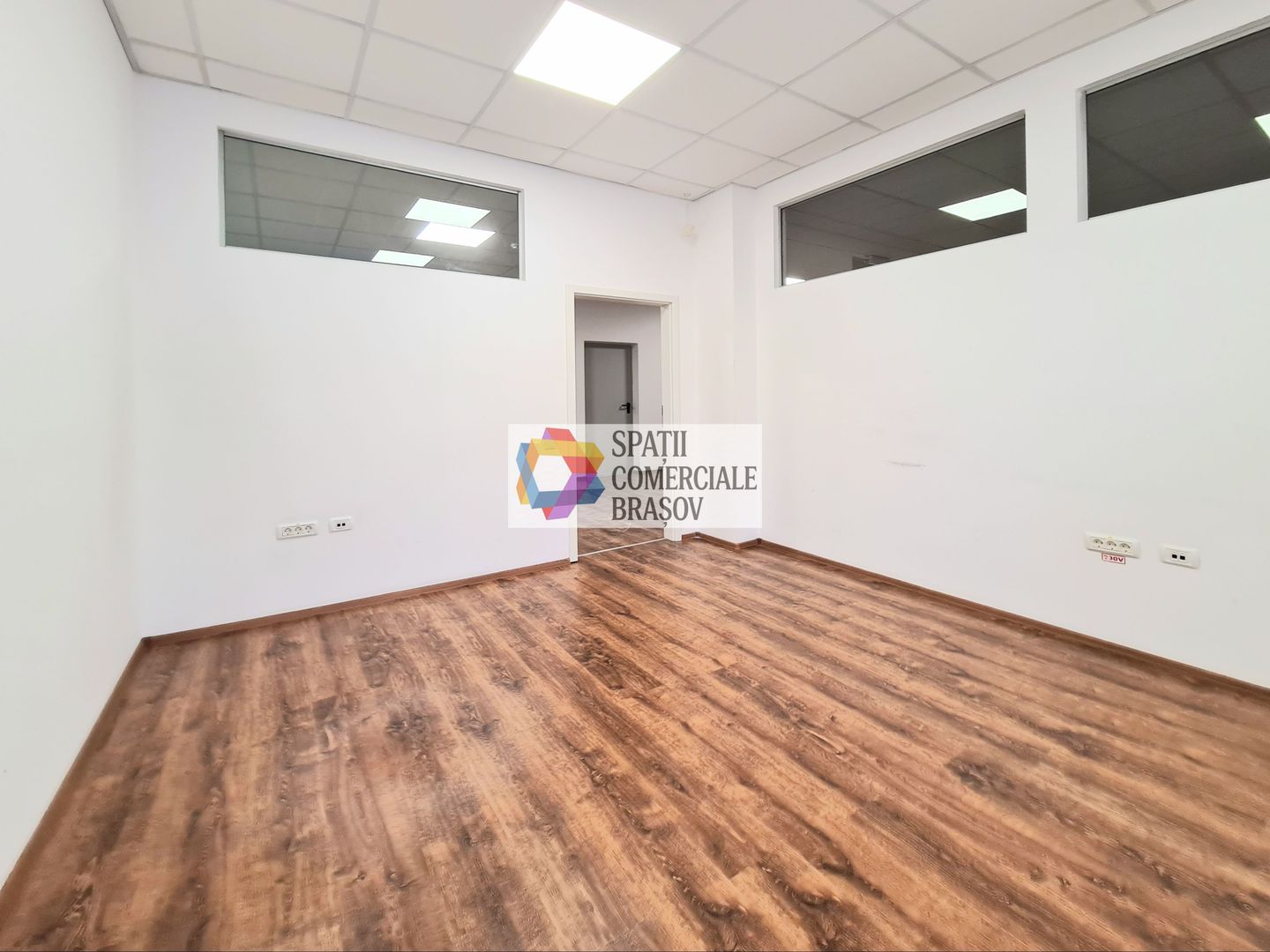 Spatiu birouri de închiriat Brasov - 220 mp # spatii-comerciale-brasov.ro - Poză 8