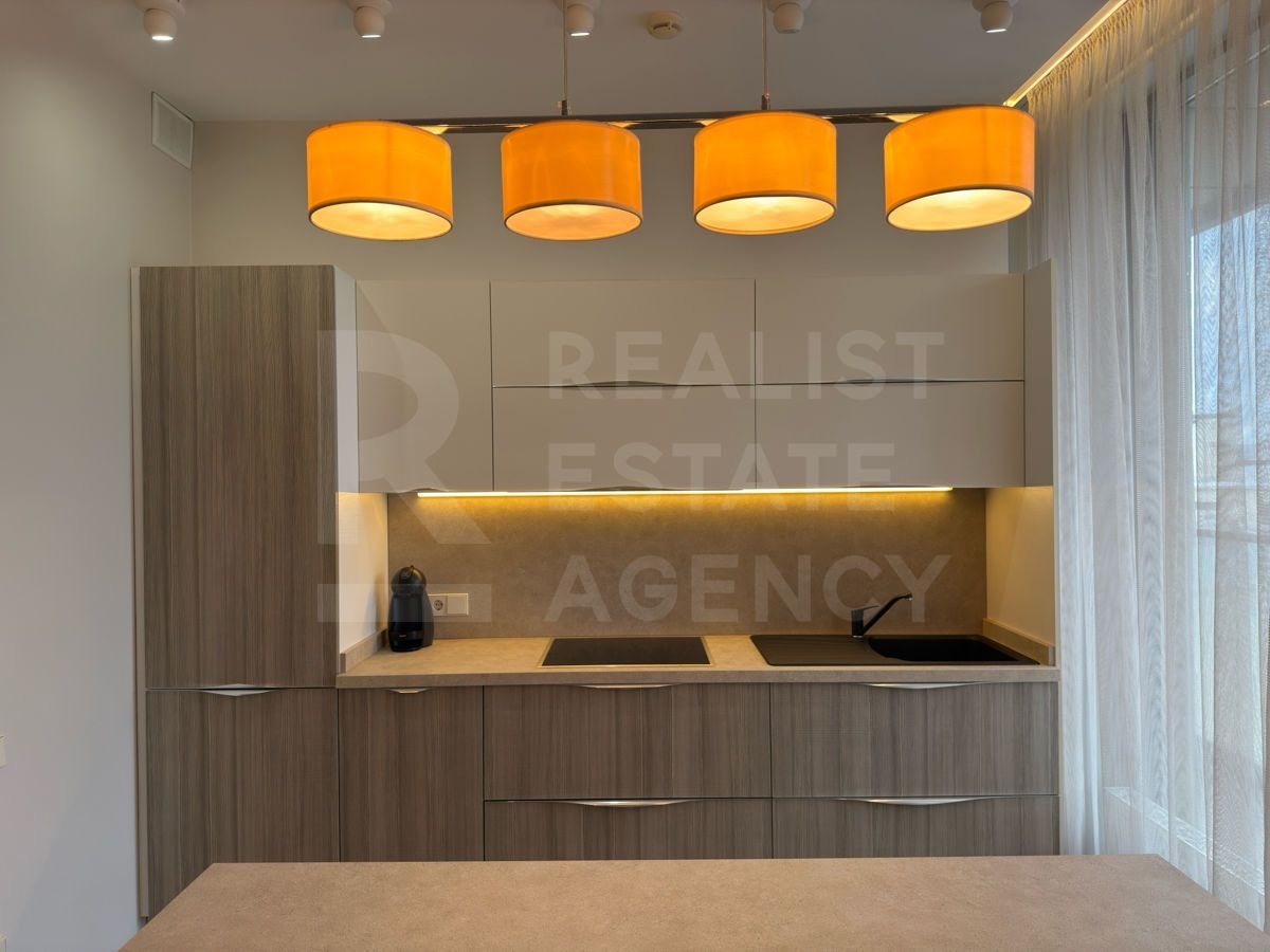 Chirie, apartament, 3 camere, strada Columna, Centru - Poză 1