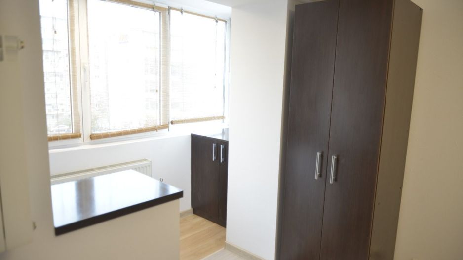 🏡 Vanzare 3 Camere Decomandat | 2 Băi | Parcare | Bloc Nou | 13 Septembrie - Poză 17