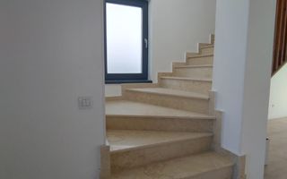 Vila Moderna Tunari, zona Buna, curte 300m - Poză 19