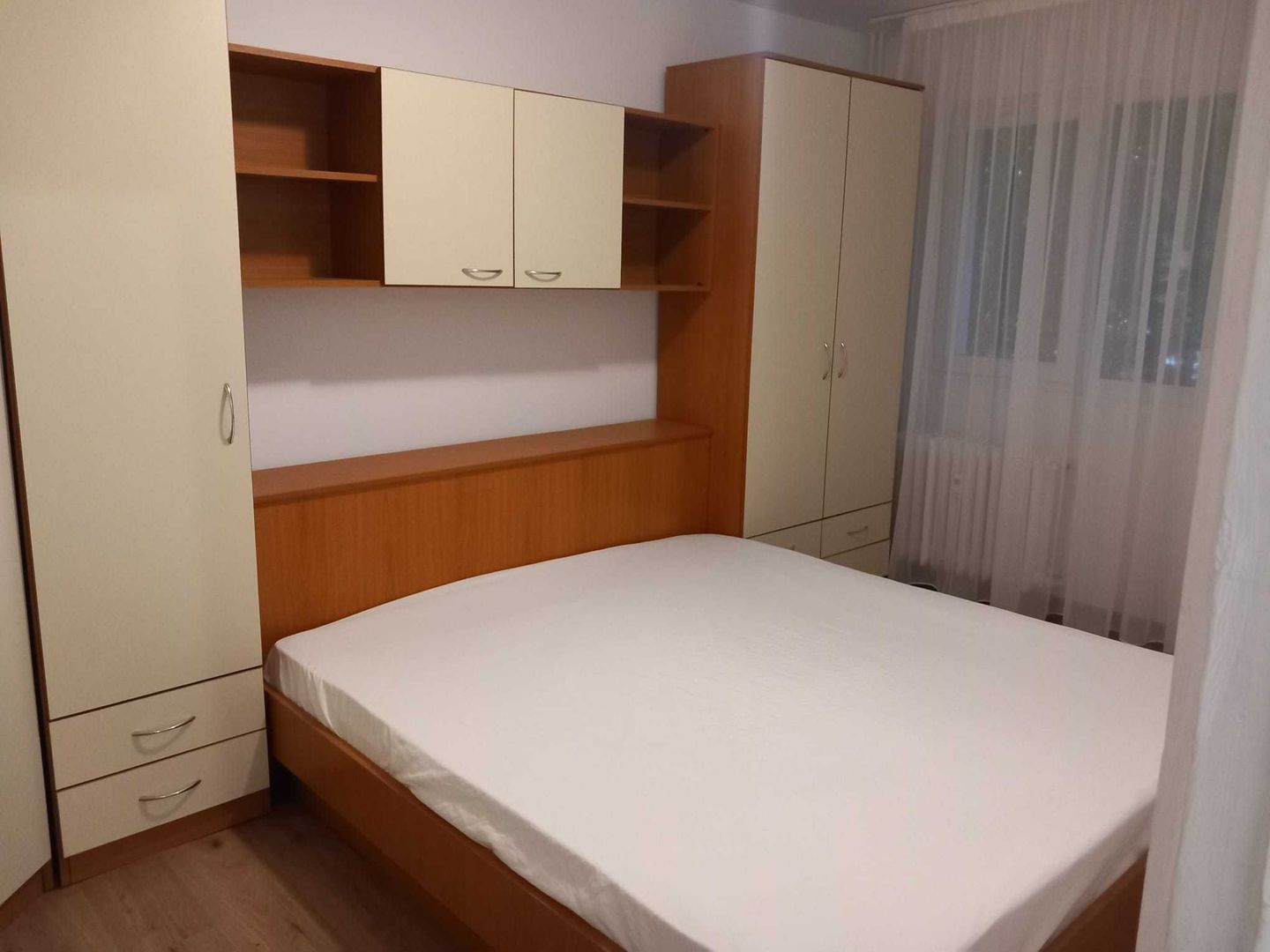 Apartament 3 camere Metrou Piata Sudului - Poză 2