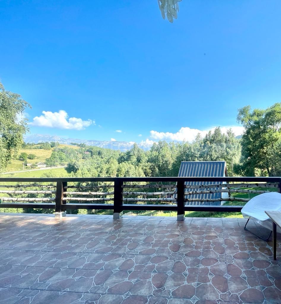 INVESTITIE Vila moderna + vila la rosu, teren 1480 padure - Poză 18