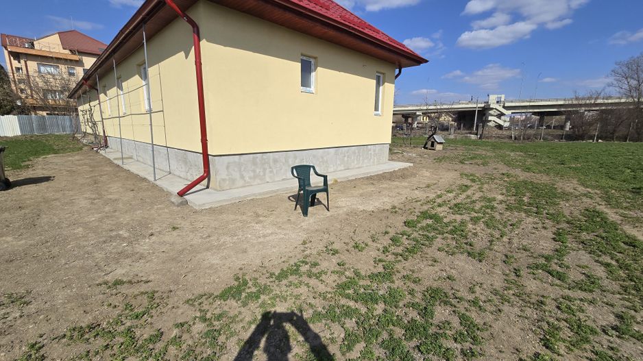 Casa 3 camere, renovată,90 mp, 3500 mp teren, cartier Unirii - Poză 11