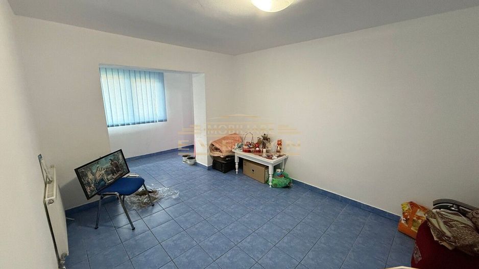 Apartament 3 camere, 70mp, decomandat, parter înalt – Str. Octav Onicescu (EstClinic) - Poză 2