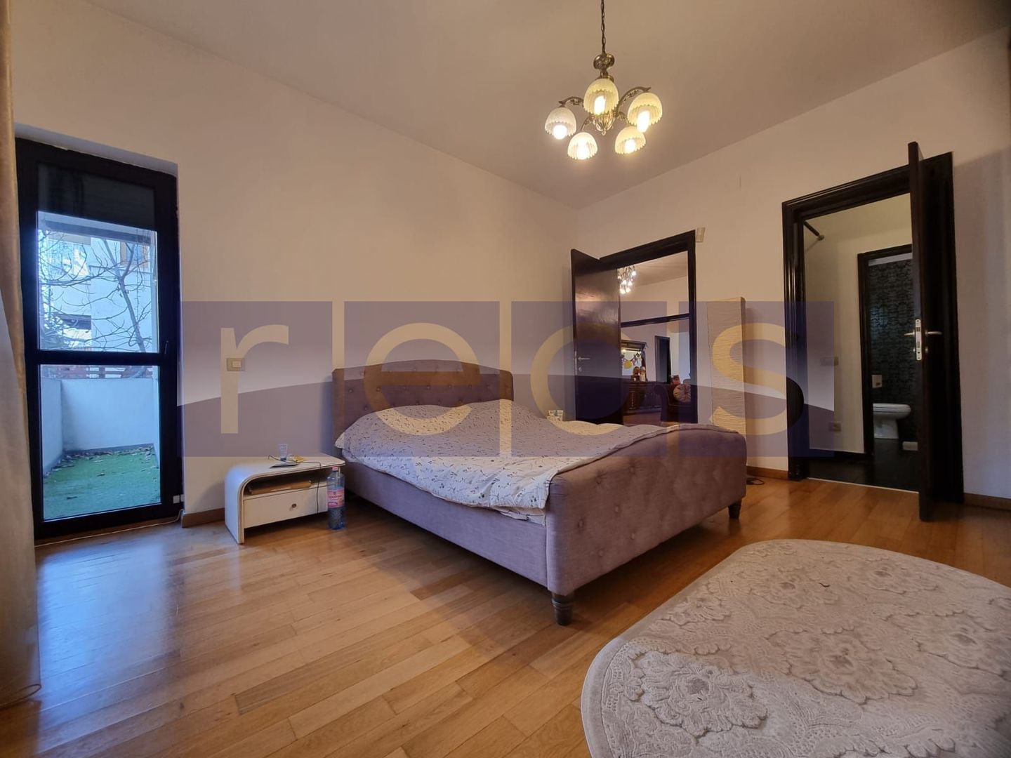 VANZARE- 9- CAMERE (S+P)- VILA -COTROCENI - Poză 11