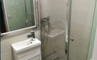 GARSONIERA BUCATARIE INCHISA, BLOC NOU, MOBILAT/UTILAT MODERN, CURAT - Poză 5