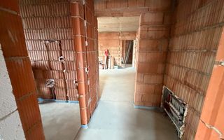 Apartament cu 2 camere in Giroc - Poză 5