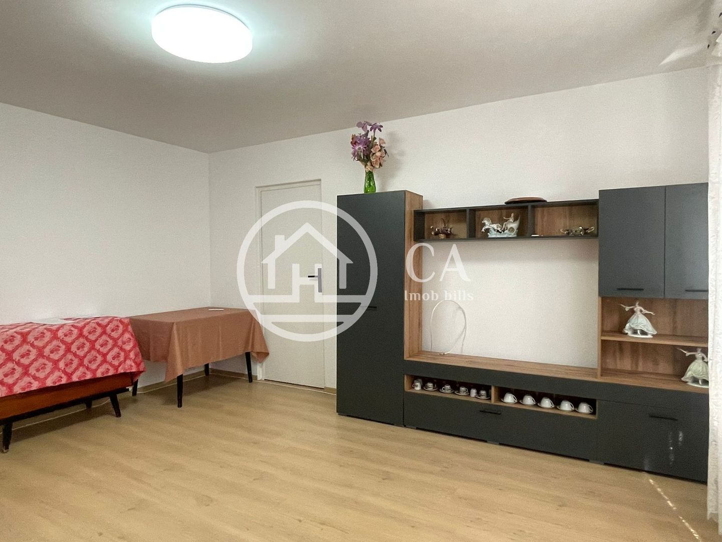 Apartament de închiriat cu 2 camere in zona Rogerius, Oradea - Poză 3