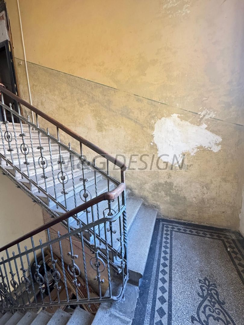Apart cladire istorica Sinaia etaj 1 cu centrala - Poză 9