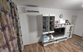 Vanzare apartament 2 camere decomandat / Crangasi - Poză 2