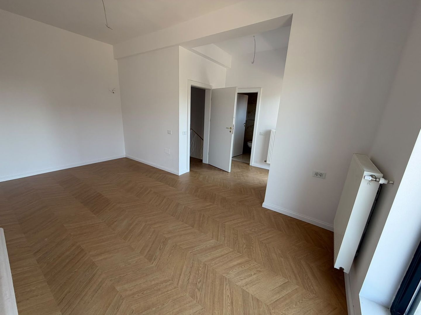 CASA DUPLEX - 4 CAMERE, MUTARE IMEDIATA, TEREN 250 MP, COMIS 0% - Poză 4