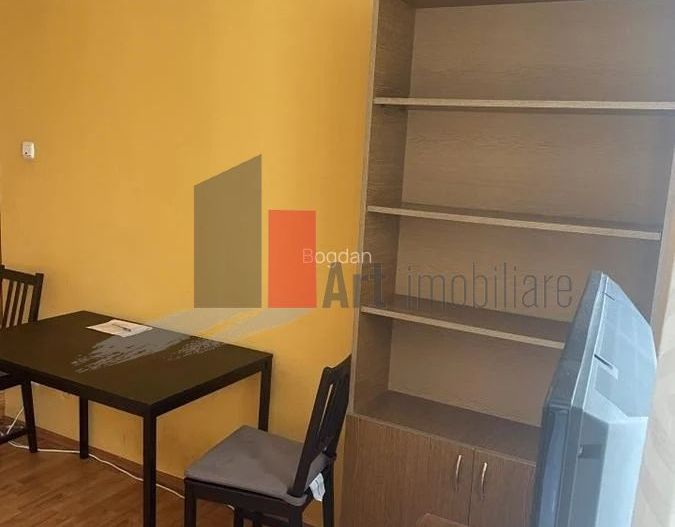 Vânzare garsonieră Tineretului - Poză 5