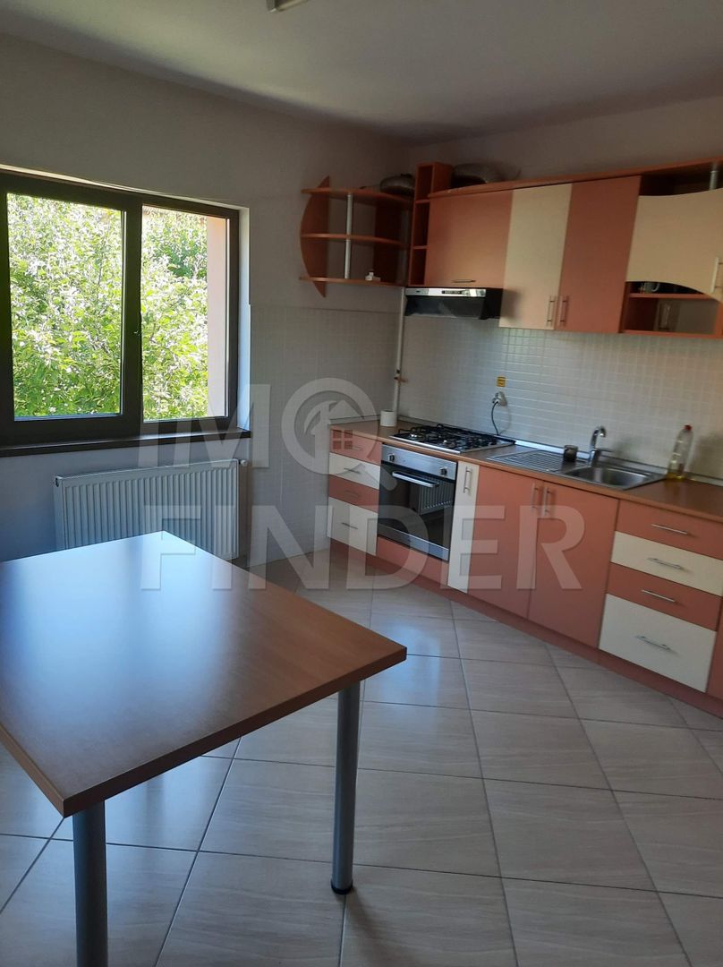 Casa individuala cu curte in Someseni - Poză 4