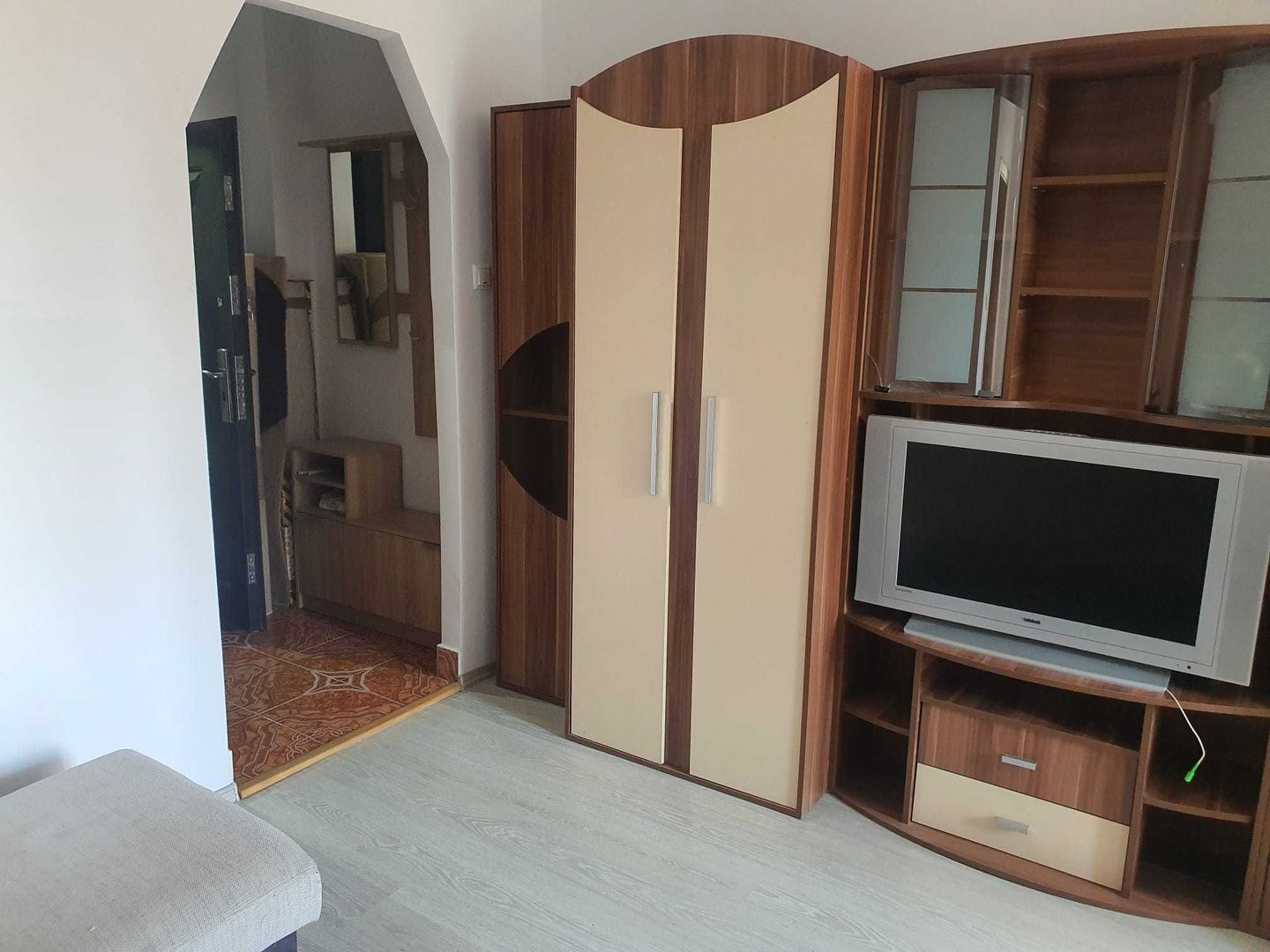 Garsoniera cocheta de vanzare - Str Ostrovului Etaj3/4 - Poză 2