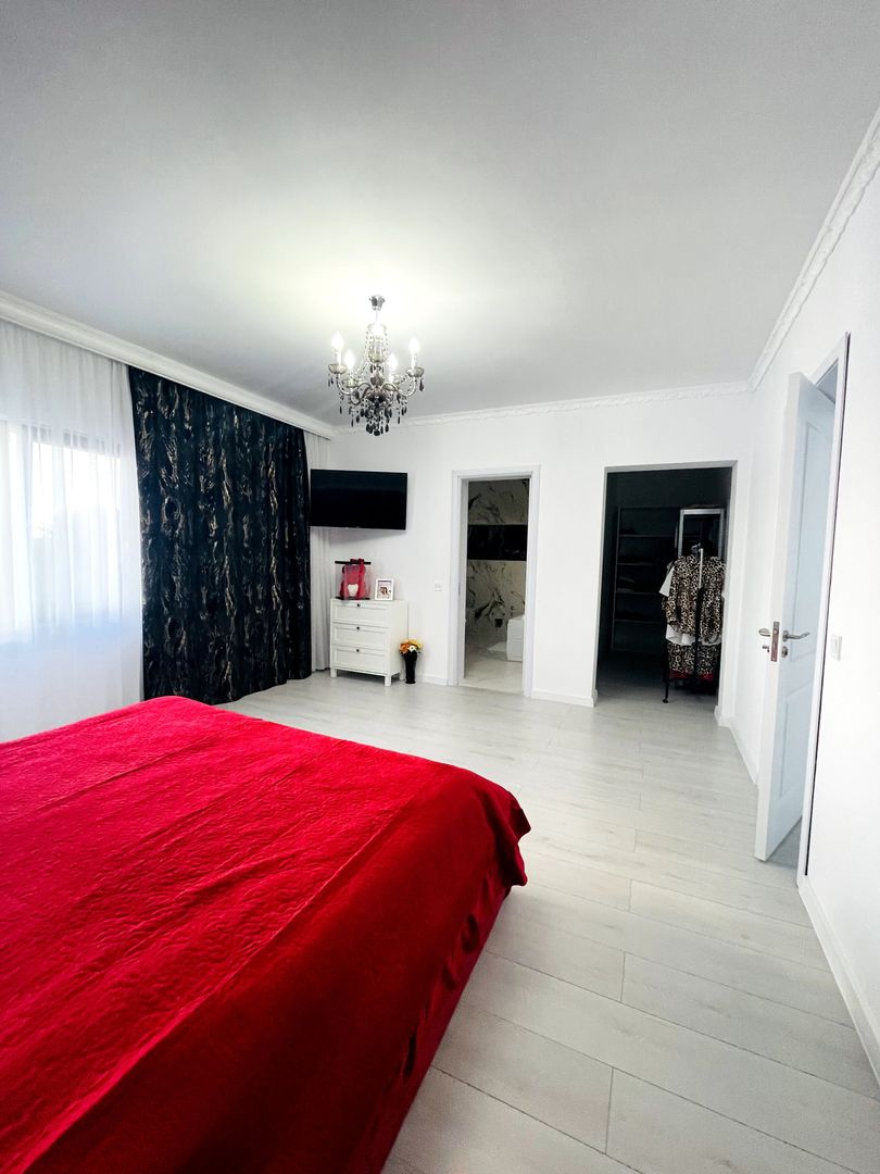 Casă de vânzare – 6 camere P+M, Haieu - Poză 15