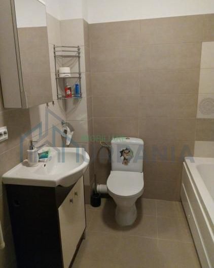 2 camere 51mp+loc parcare - Poză 5