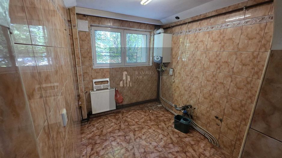 Apartament 2 camere, Auchan Titan/B-dul 1 Dec 1918, parter, centrala - Poză 2