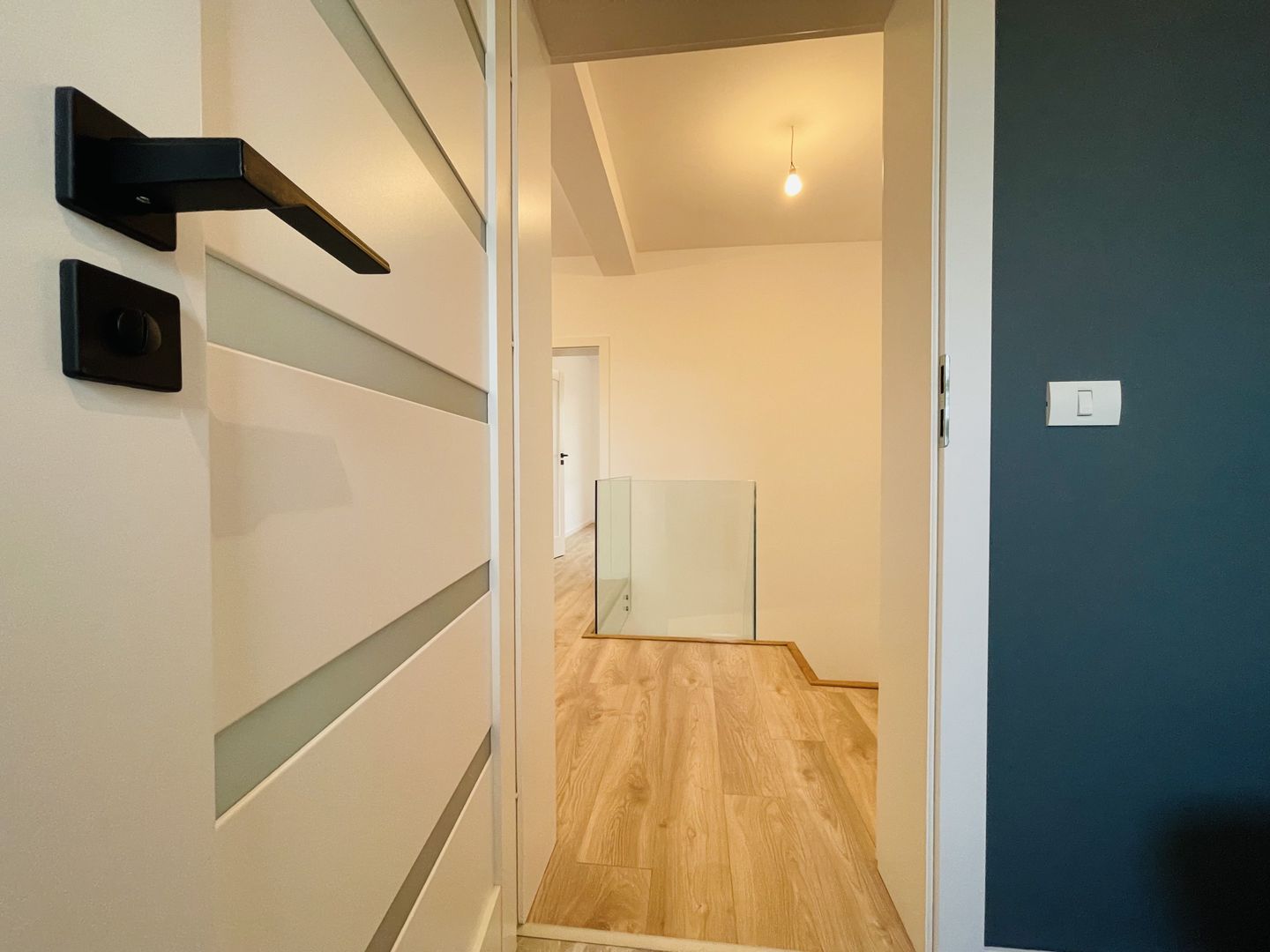 Duplex Ultramodern, impecabil executat | 4 dormitoare & 2 terase - Poză 32