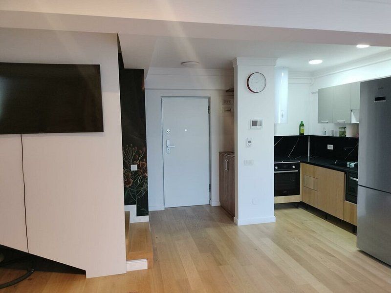 Apartament nou  - 3 camere, tip duplex - bloc nou, zona centrala - Poză 7