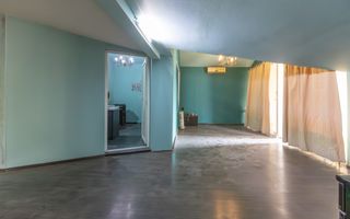 Clădire și teren de investiție, central Roman - Poză 50