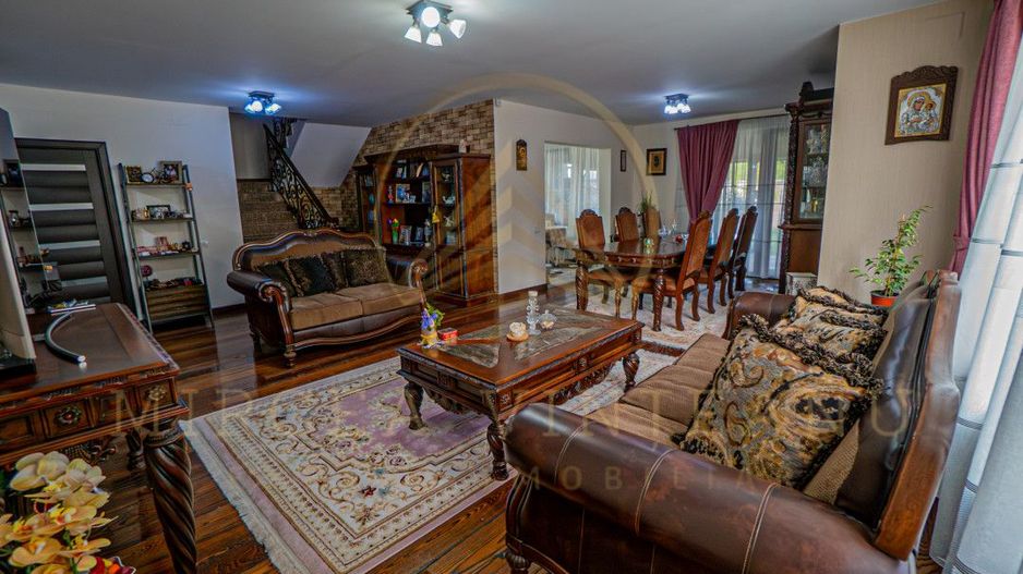 Palazu Mare / Elvila  - Vila deosebită compusă din S+P+2E, mobilata și utilata - Poză 3
