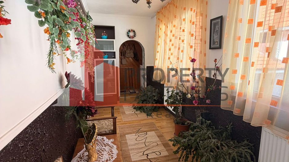 Casă tradițională cu 1800 mp teren  în Sohodol, Bran | Priveliște superba - Poză 17