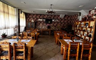 Clădire spațiu comercial de vânzare – zona Ciuperca–Gorunilor - Poză 3