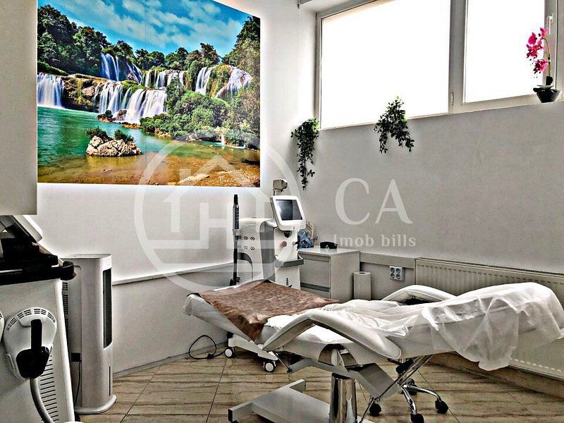 Spatiu comercial de inchiriat cu 7 camere in zona Iosia Nord, Oradea - Poză 12