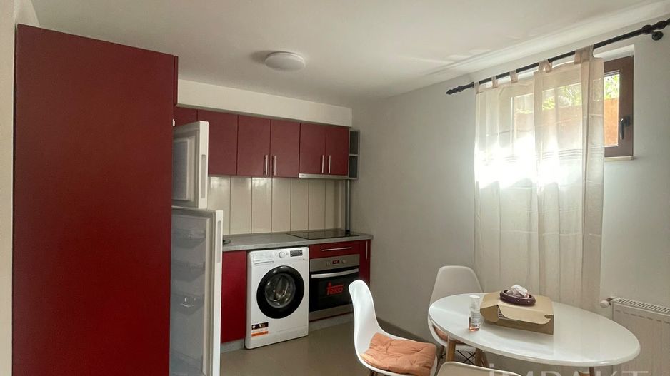 Apartament cu 3 camere decomandat, la casa, in zona Gheorgheni - Poză 2