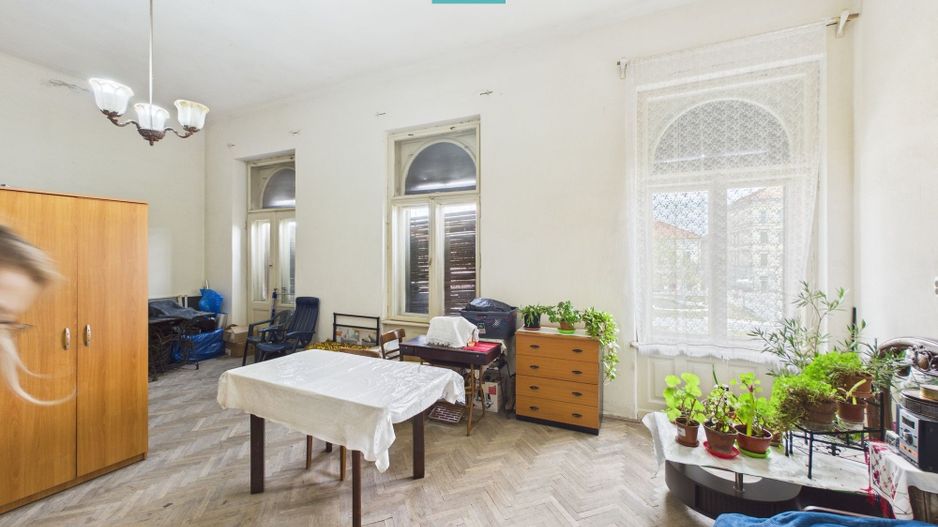 Apartament la casă, 3 camere - P-ța Catedralei - Poză 10