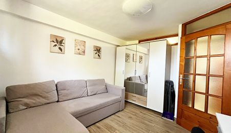 Apartament 2 camere de vânzare in zona Decebal, Oradea