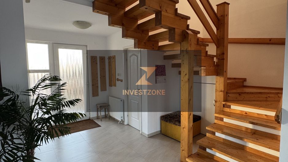 Casă mobilată zona Paleu - Poză 28