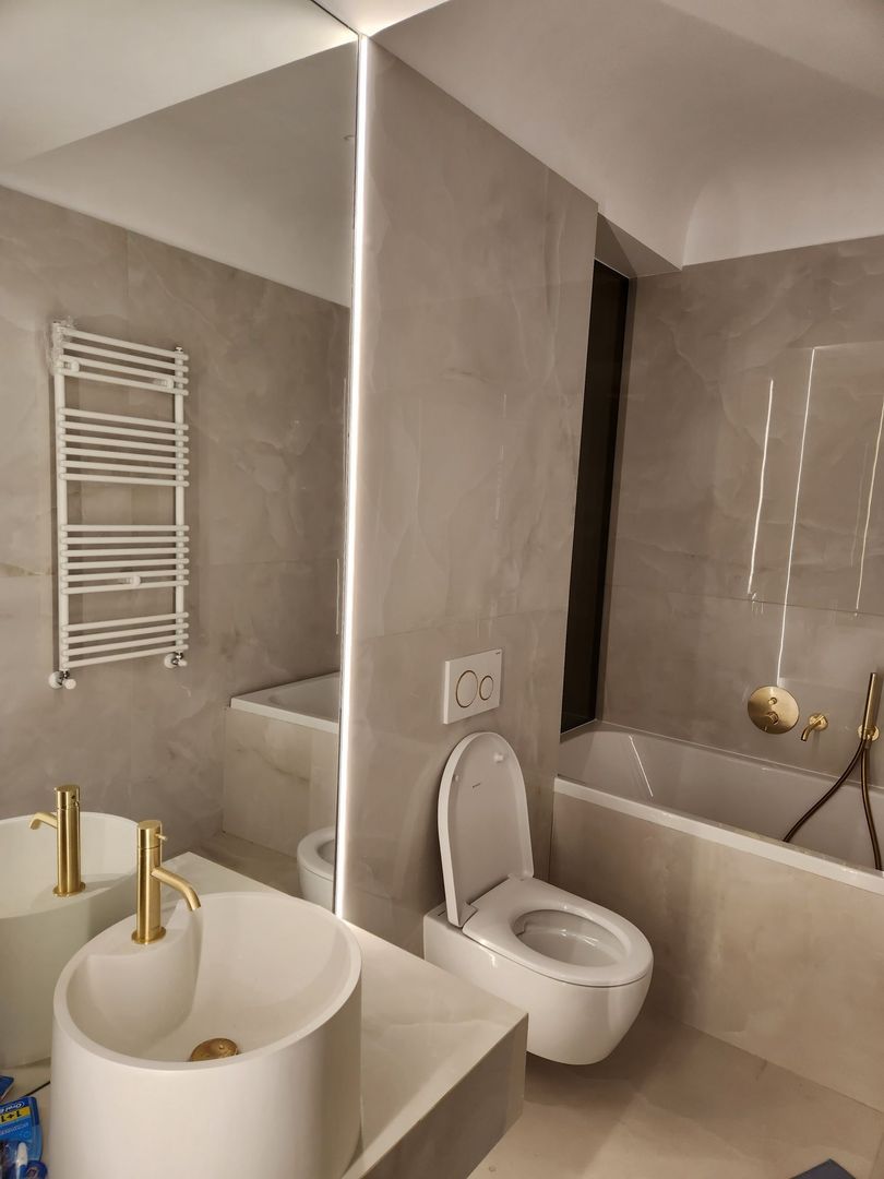 Proprietar inchiriez, studio Cortina North - Poză 4