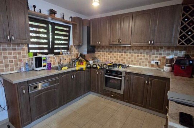 Casa moderna mobilata utilata metrou Dimitrie Leonida - Poză 1